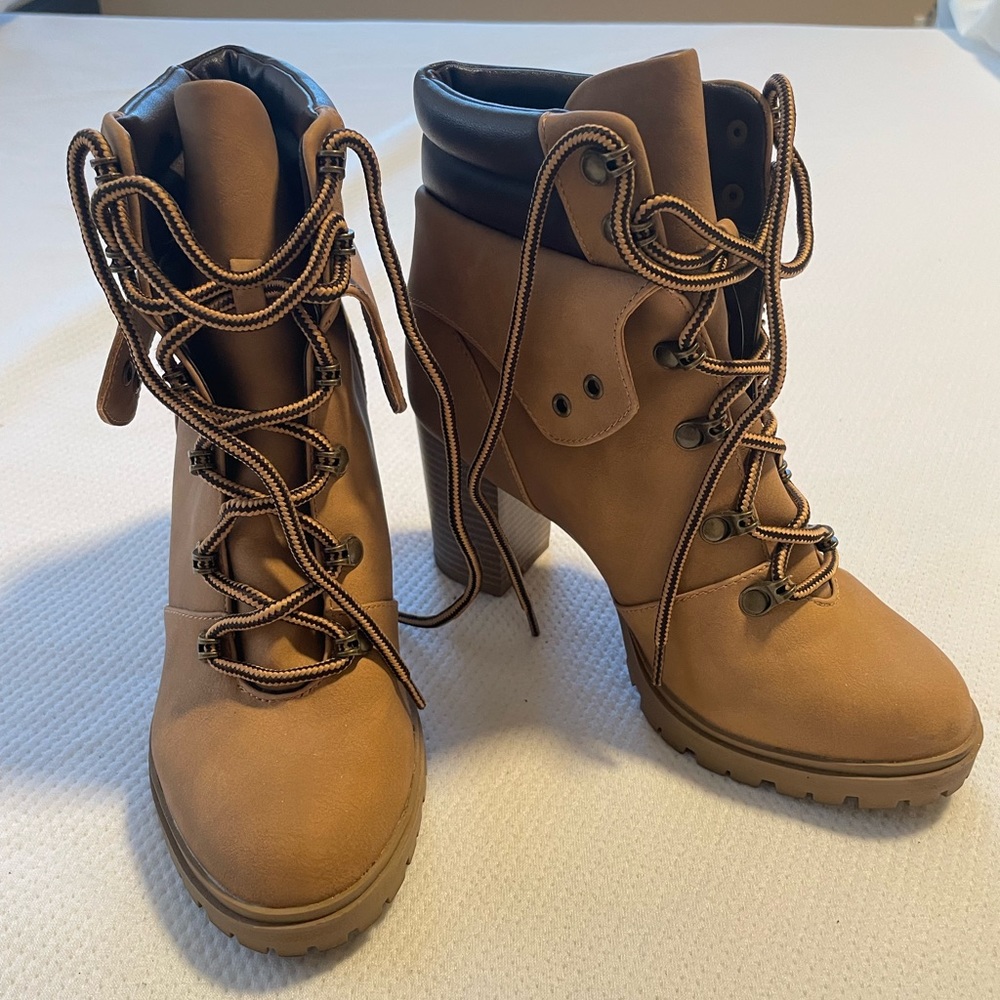 REPORT Boots - Picture 2 of 5